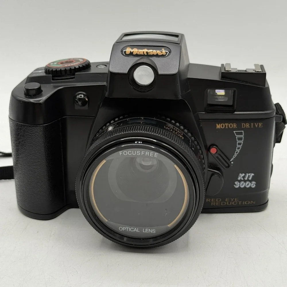 Vintage Matsui KIT 3006 W/Flash Focus 50mm Optical Lens Red Eye‎ Reduction